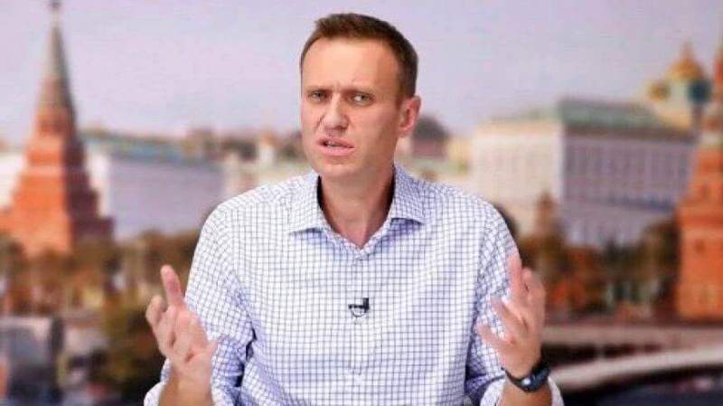 Оставшись без западных спонсоров, Навальный продолжит штамповать заказные расследования