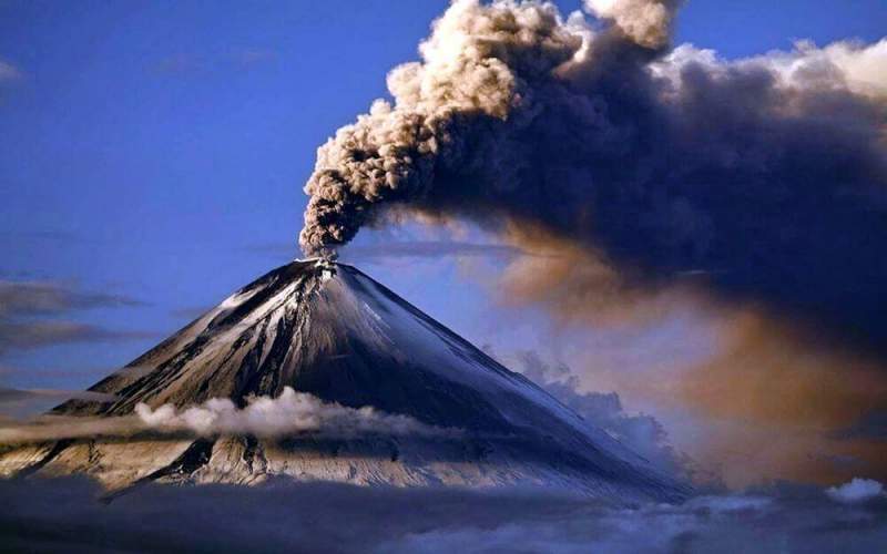 В Индонезии отмечено извержение вулкана