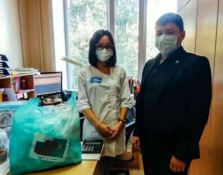 В Петропавловск для борьбы с коронавирусом доставили гуманитарную помощь из России
