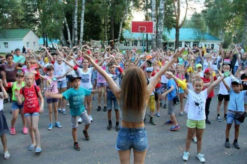 На организацию летнего отдыха детей сотрудников в Кузбассе СУЭК выделит 45 млн. рублей