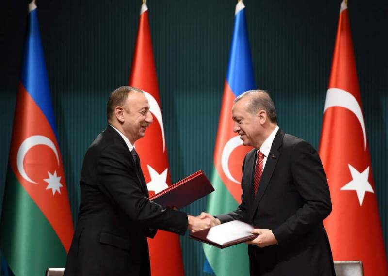 Турция готова поддержать Азербайджан в ходе боевых действий