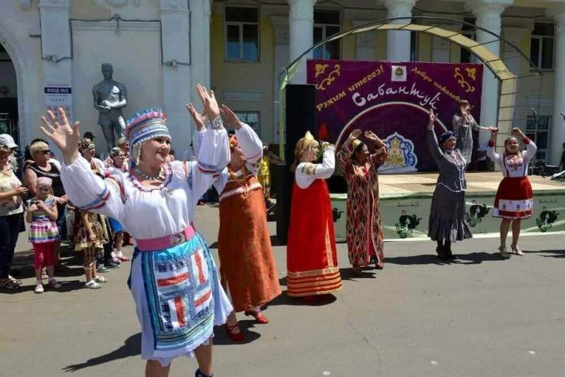 Более 10 тысяч человек в Хабаровском крае приняли участие в празднике Сабантуй