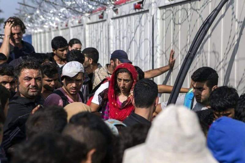 Дональд Туск: Европейский союз вскоре не сможет принимать беженцев