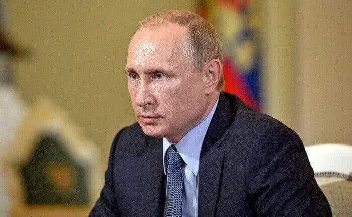 Россия – выборы 2018. Кто и почему «мочит» политику Путина?