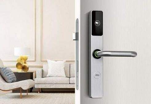 Безопасность и комфорт: как найти идеальное решение для запирания дверей в спа-отеле