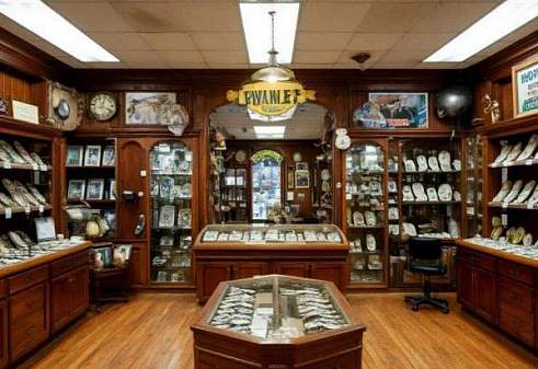 Как выбрать надежный ломбард