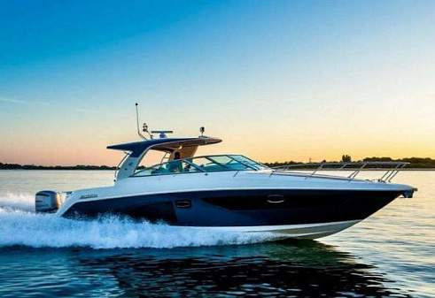 Почему аренда катера в Москве подходит для культурного отдыха