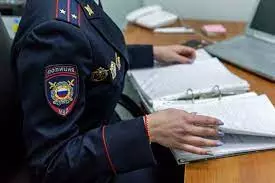 В центре Москвы полицейские задержали подозреваемую в фиктивной постановке на учет иностранных граждан