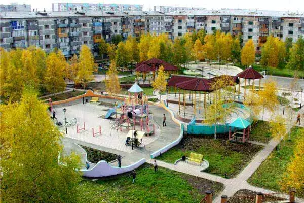  Интерес московского бизнеса к обустройству игровых площадок в городских дворах растет
