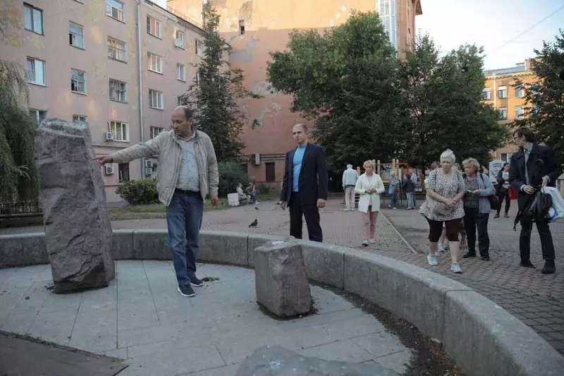 Михаил Романов обсудил проблемные вопросы жителей Центрального района Санкт-Петербурга