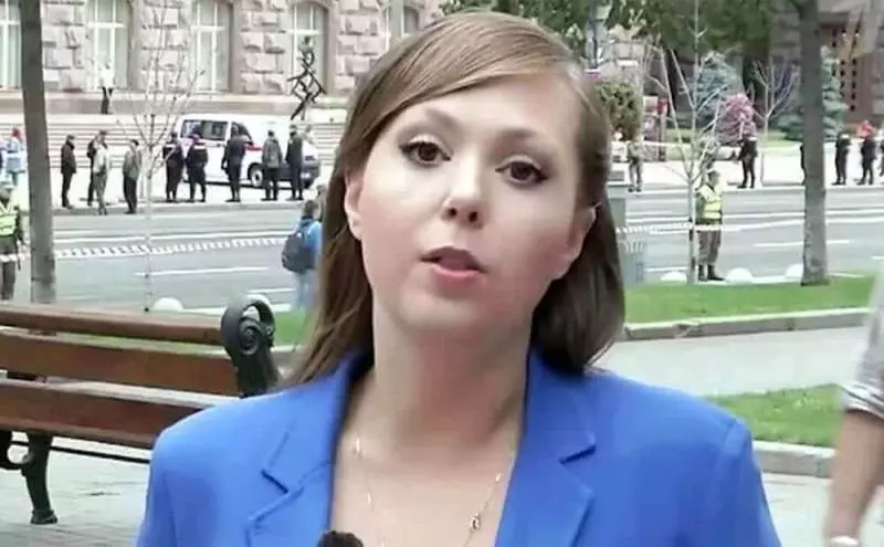 Российскую журналистку Анну Курбатову выдворили с территории Украины